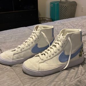 Nike indigo blazers, size 8.5 (womens).